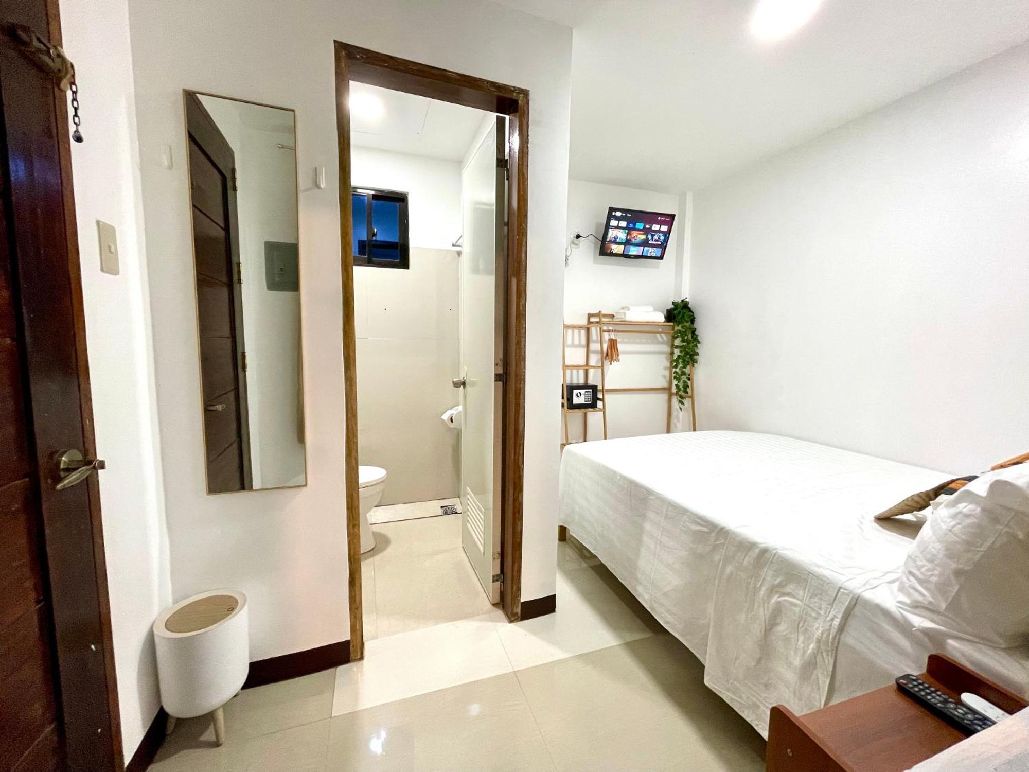 Aparthotel Namal Apartelle - Free Scooter & Gym Access El Nido